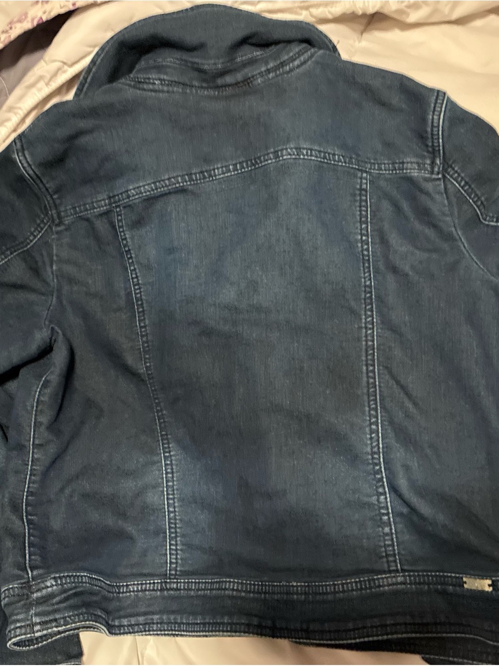 Apparel Accessory Identification